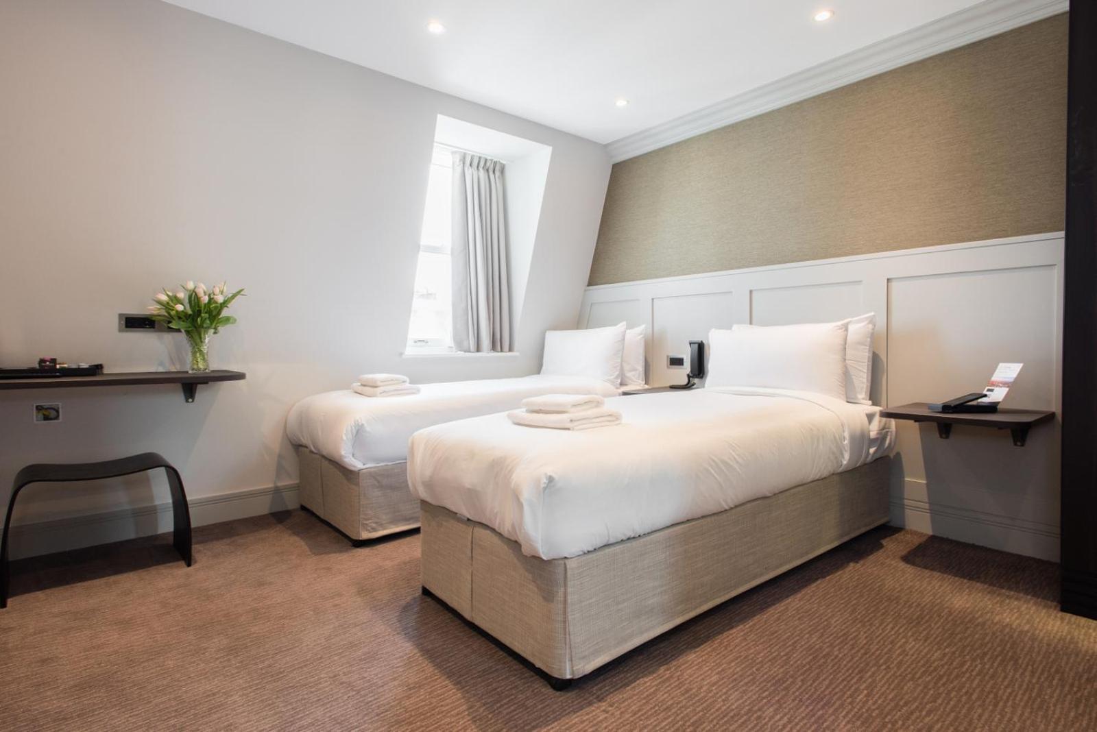 Mowbray Court Hotel London Exterior photo
